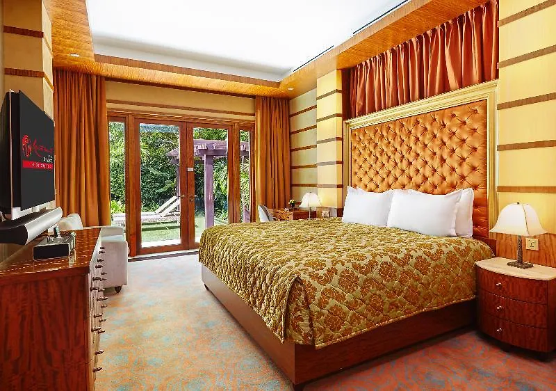 Resorts World Sentosa - Crockfords Tower Singapore 5*,