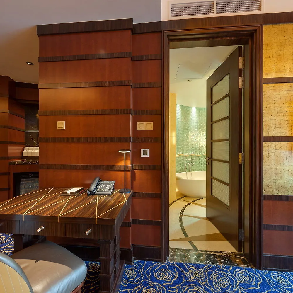 Hotel Resorts World Sentosa - Crockfords Tower Singapore